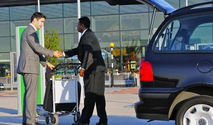 Door to Door Airport Transfers
